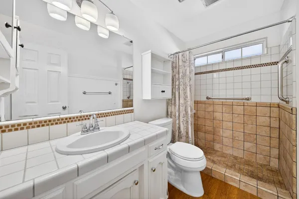 $569,900 | 6846 Chaparral Drive, Sanger, CA 93657