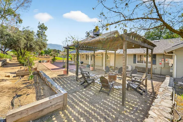 $569,900 | 6846 Chaparral Drive, Sanger, CA 93657