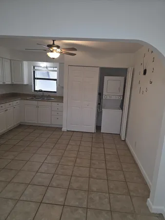 $2,400 | 4443 Vicliff Road, West Palm Beach, FL 33406