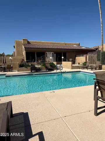 $250,000 | 3825 East Camelback Road, Unit 120, Phoenix, AZ 85018