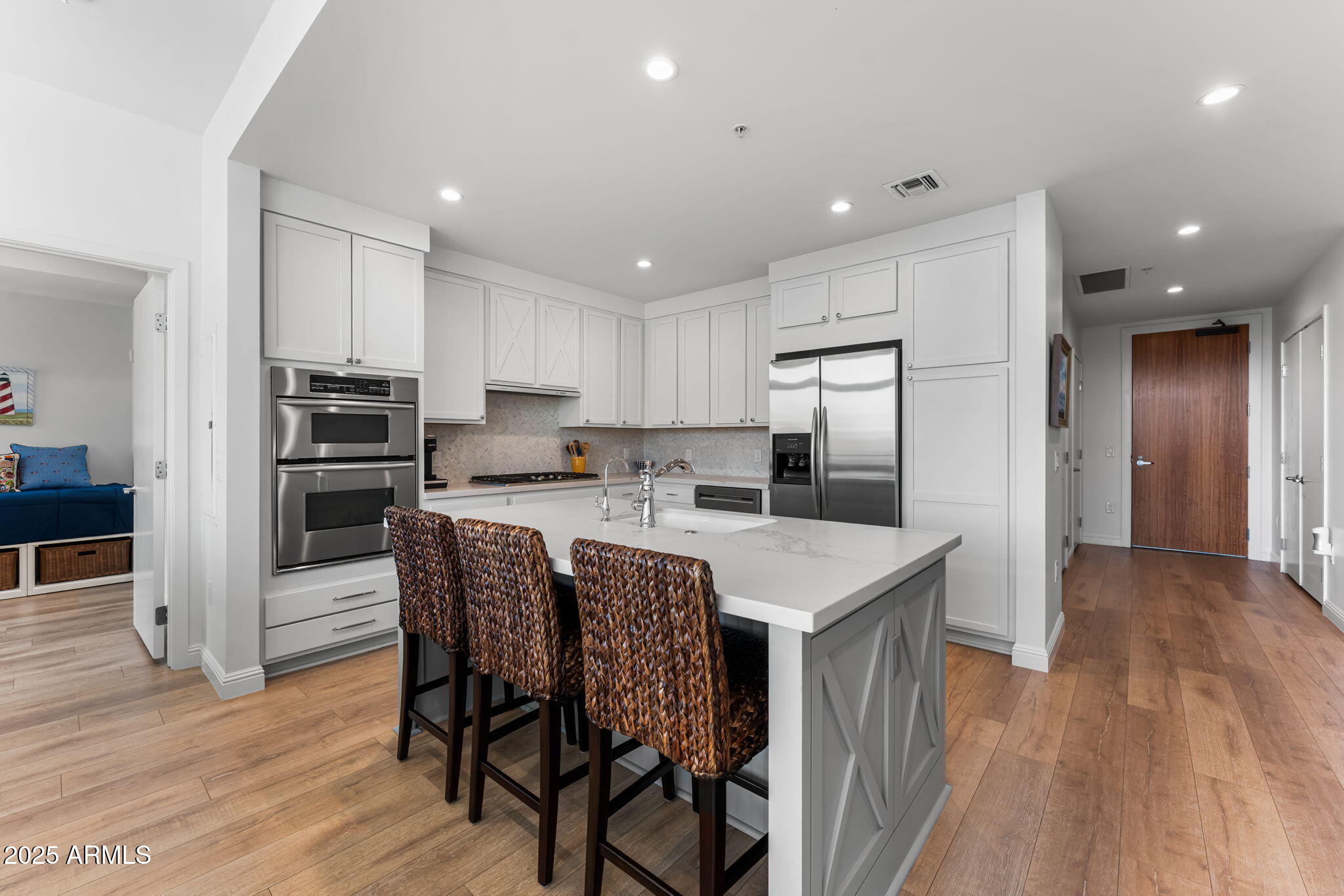 208 West Portland Street, Unit 662 Phoenix, AZ 85003 - Photo 9 of 24 Kitchen