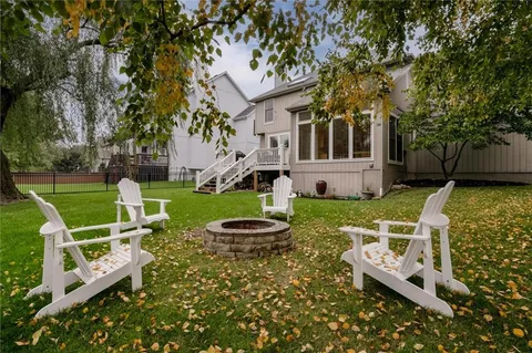 $575,000 | 14401 Stearns Street, Overland Park, KS 66221