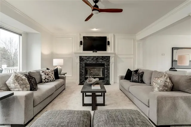 $575,000 | 14401 Stearns Street, Overland Park, KS 66221