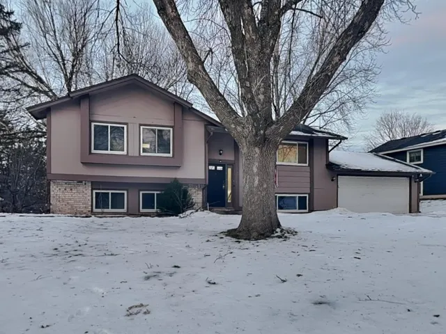 $2,749 | 6865 Buckingham Road, Woodbury, MN 55125