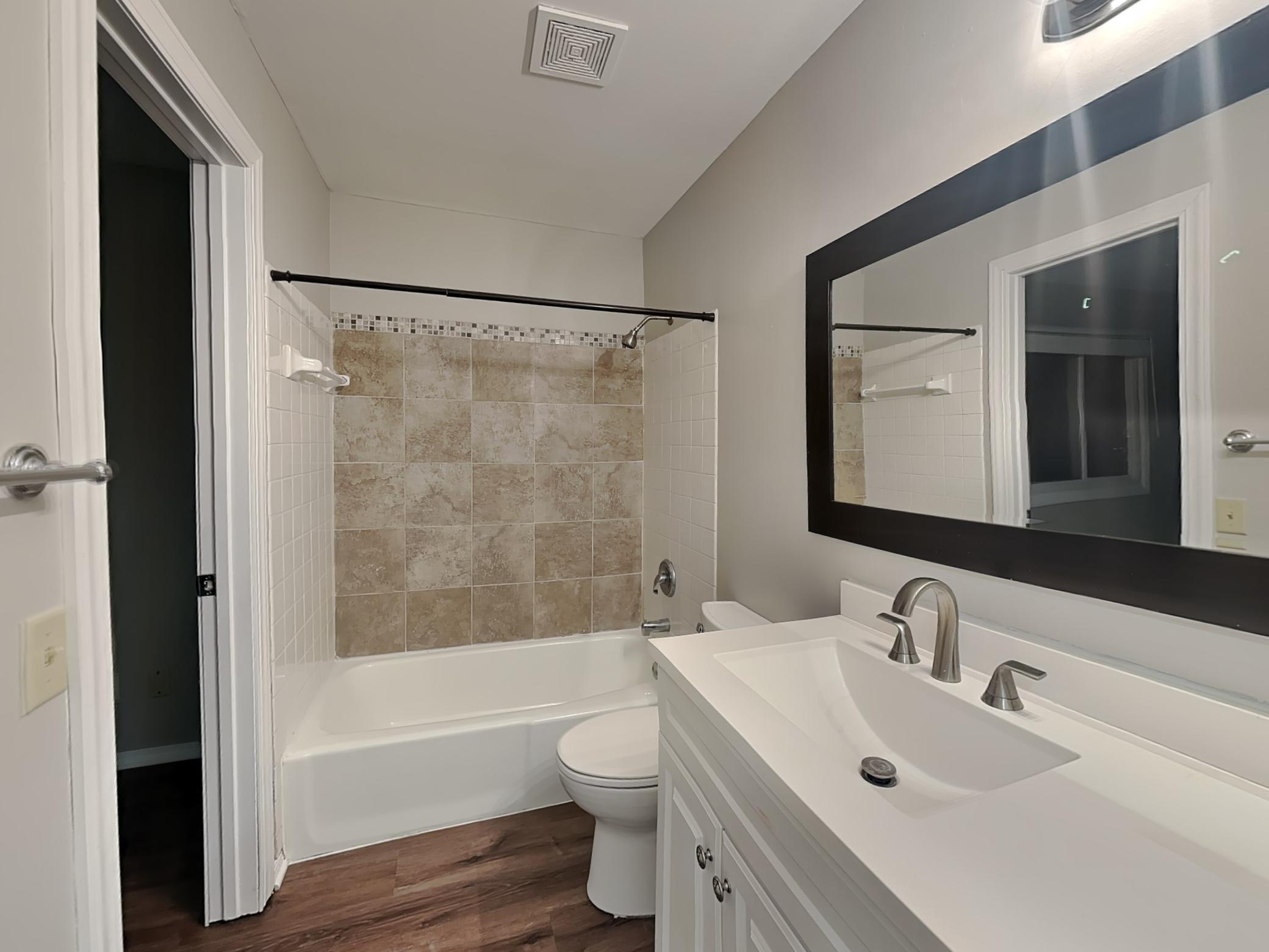 6865 Buckingham Road Woodbury, MN 55125 - Photo 8 of 18