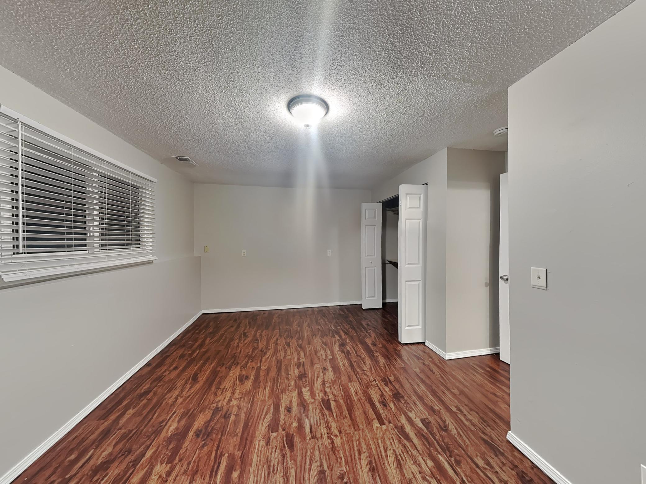 6865 Buckingham Road Woodbury, MN 55125 - Photo 10 of 18