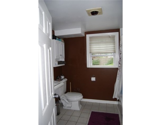 23 Westbrook Road Warwick, RI 02886 - Photo 14 of 14 Bathroom.