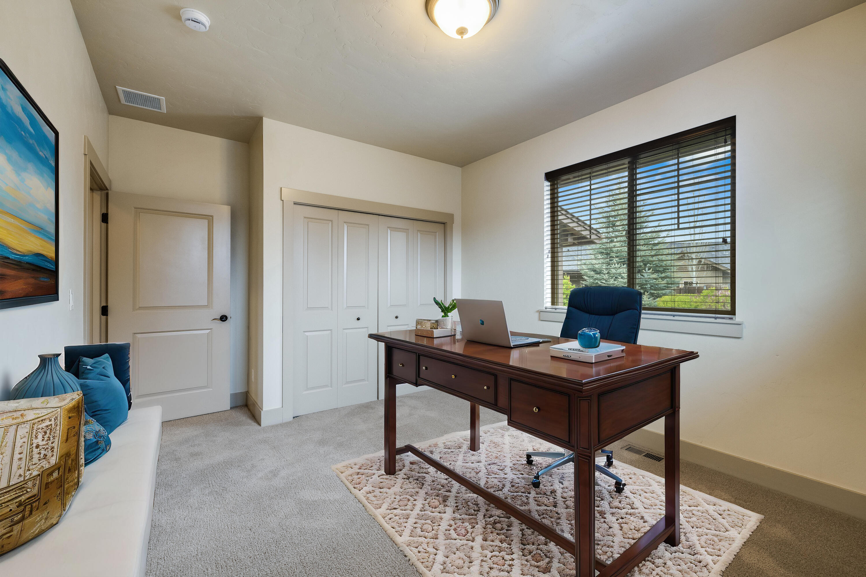 243 Northwest Saddle Ridge Loop Prineville, OR 97754 - Photo 23 of 35 Virtually Staged