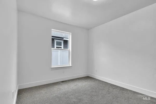 $344,000 | 320 North 11th Street, Parma, ID 83660