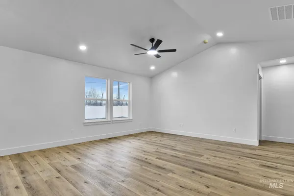 $344,000 | 320 North 11th Street, Parma, ID 83660