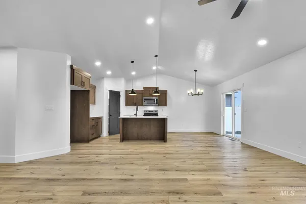 $344,000 | 320 North 11th Street, Parma, ID 83660