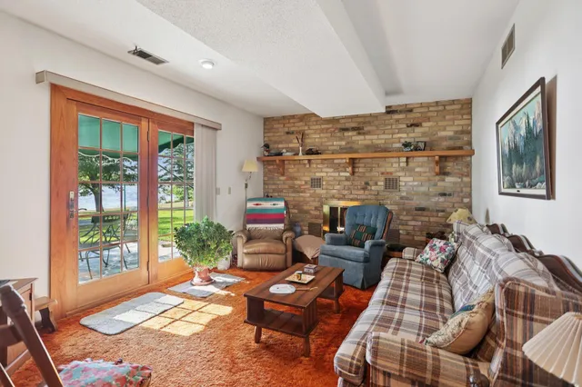 $575,000 | 3225 465th Street, Harris, MN 55032