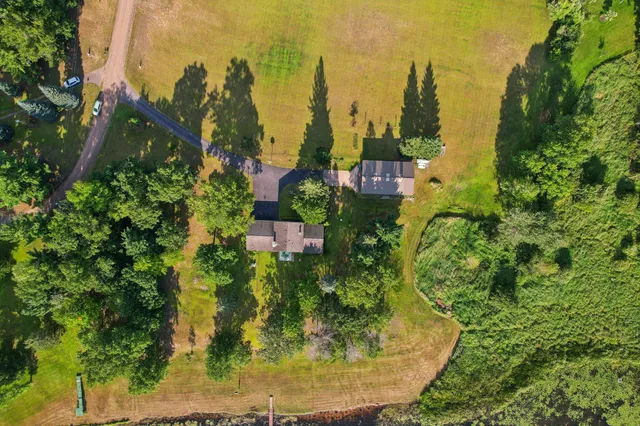 $575,000 | 3225 465th Street, Harris, MN 55032