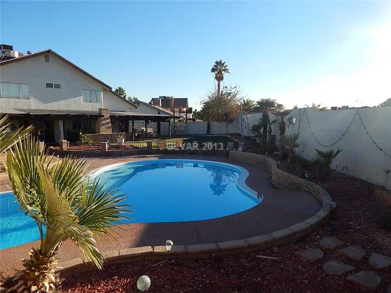 4129 Newcastle Road Las Vegas, NV 89103 - Photo 29 of 32 Exterior Back.