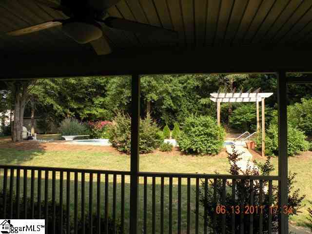 208 Colony Road Taylors, SC 29687 - Photo 11 of 18 Gallery Image 11