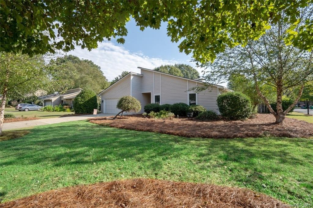 9925 Fairway Ridge Road Charlotte, NC 28277 - Photo 1 of 14