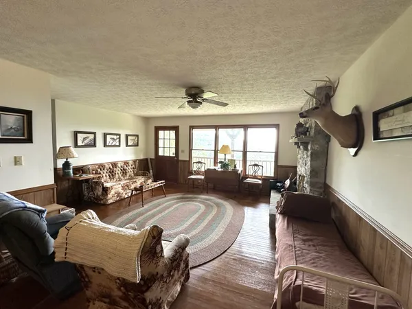 $399,900 | 7383 Dale Ridge Road, Lancaster, TN 38569