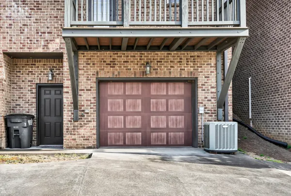 $289,900 | 94 Promontory Lane, Clarksville, TN 37040