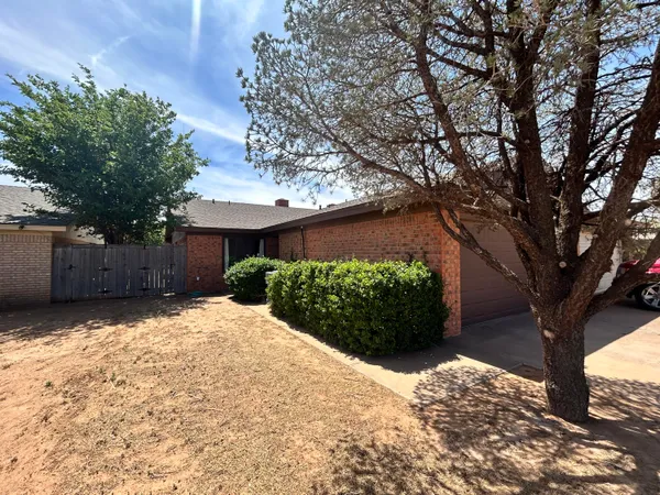 $1,250 | 1115 80th Street, Unit A, Lubbock, TX 79423