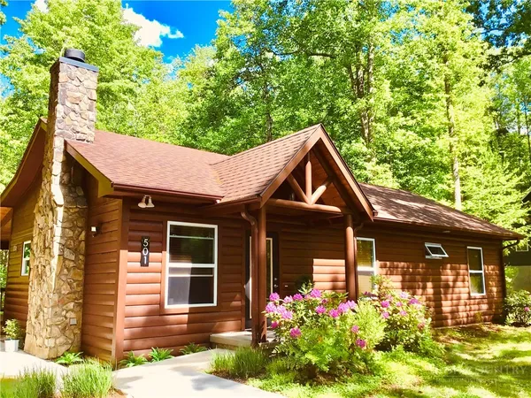 $474,900 | 501 Eagle Nest Lane, Fleetwood, NC 28626