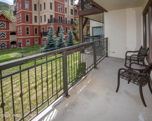 $2,750,000 | 684 West Lionshead Circle, Unit 215/216, Vail, CO 81657