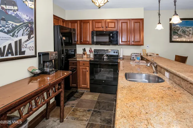 $2,750,000 | 684 West Lionshead Circle, Unit 215/216, Vail, CO 81657