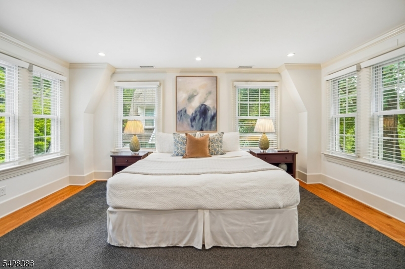 148 Beekman Road Summit, NJ 07901 - Photo 14 of 31