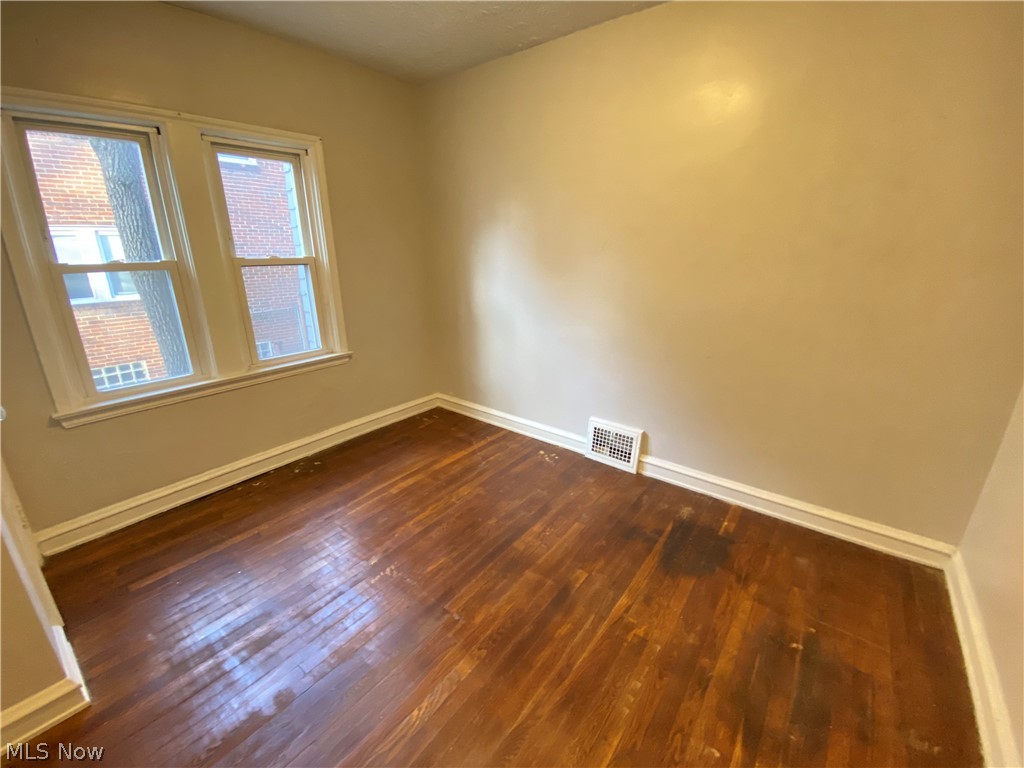 1478 Sherbrook Road, Unit LOWR Cleveland, OH 44121 - Photo 10 of 13