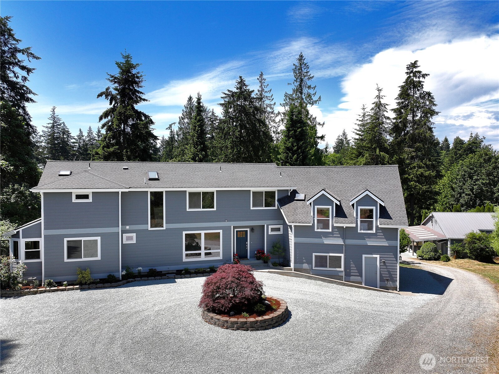 6621 Sills Road Clinton, WA 98236 - Photo 4 of 40