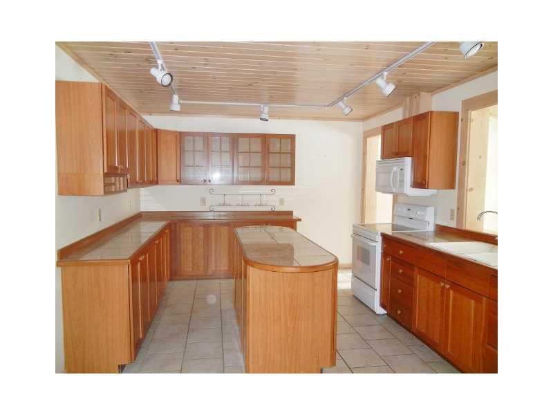 73 Arnold Road Bass Harbor, ME 04653 - Photo 6 of 18 Kitchen.