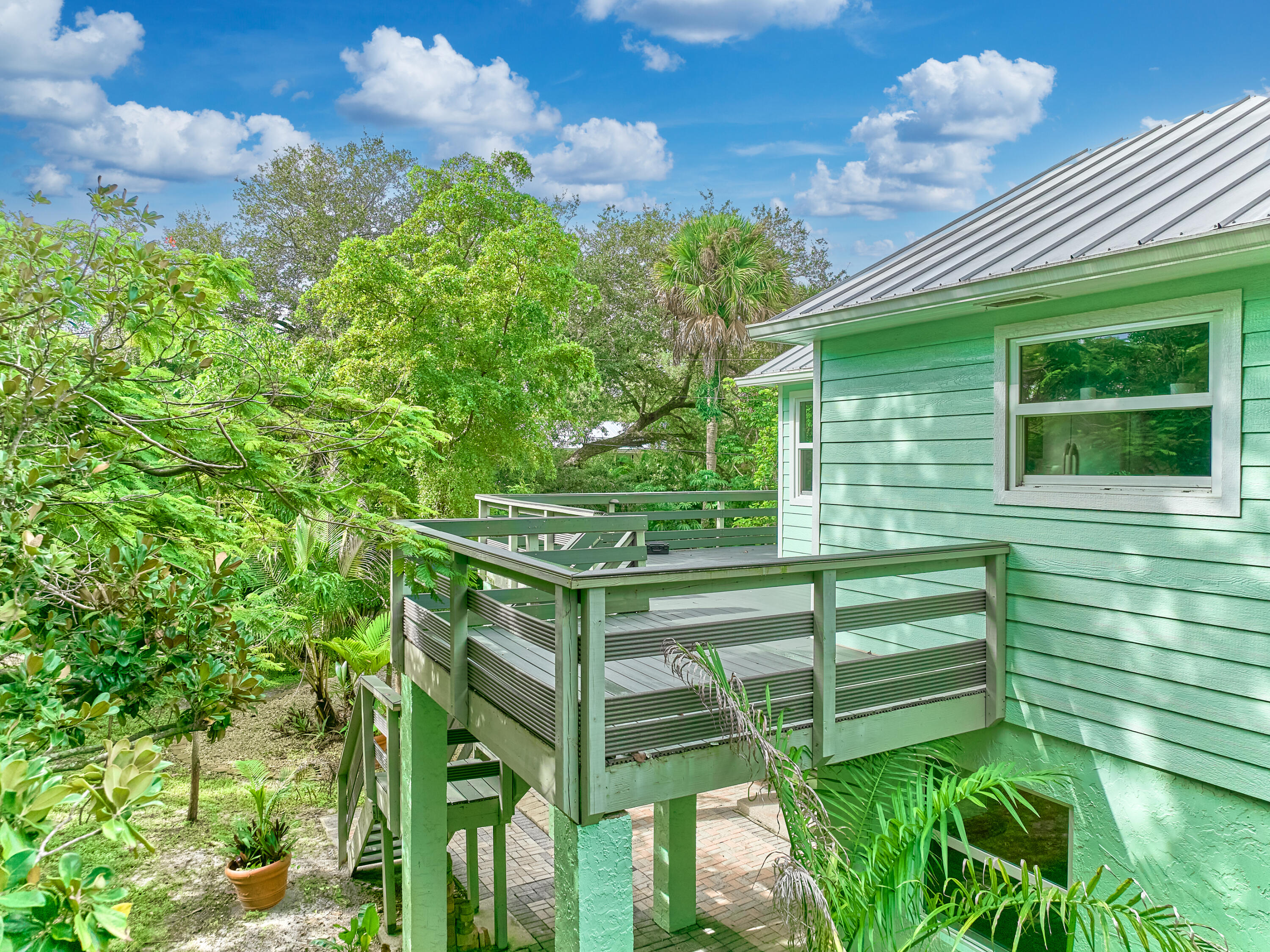 1398 Southwest Palm City Road Stuart, FL 34994 - Photo 16 of 64 C PYL 0030