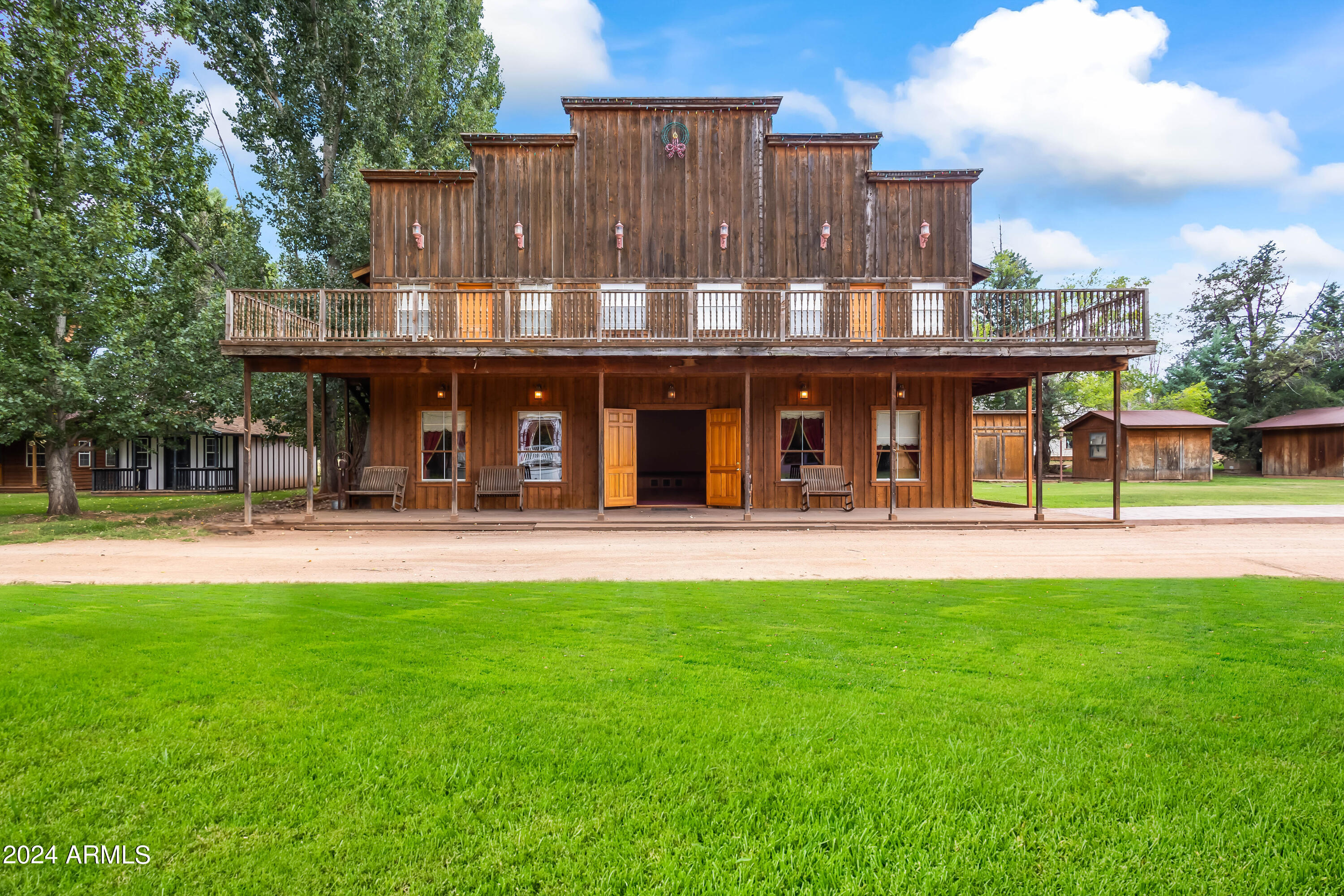 1385 South Loy Road Cornville, AZ 86325 - Photo 14 of 54 Opera House