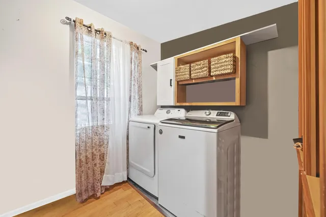 a view of utility room with washer and dryer