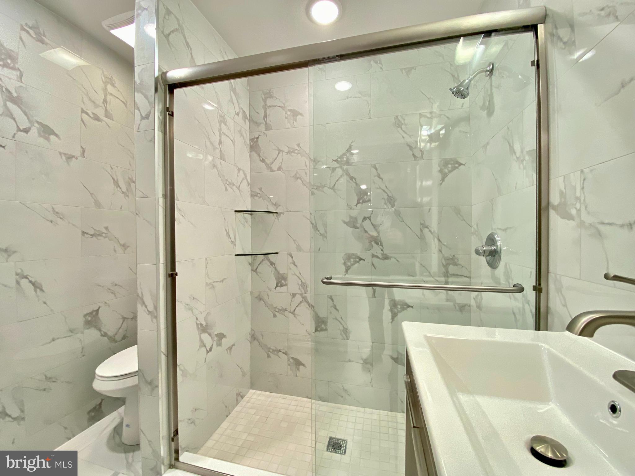 37 North 3rd Street, Unit 4R Philadelphia, PA 19106 - Photo 6 of 12