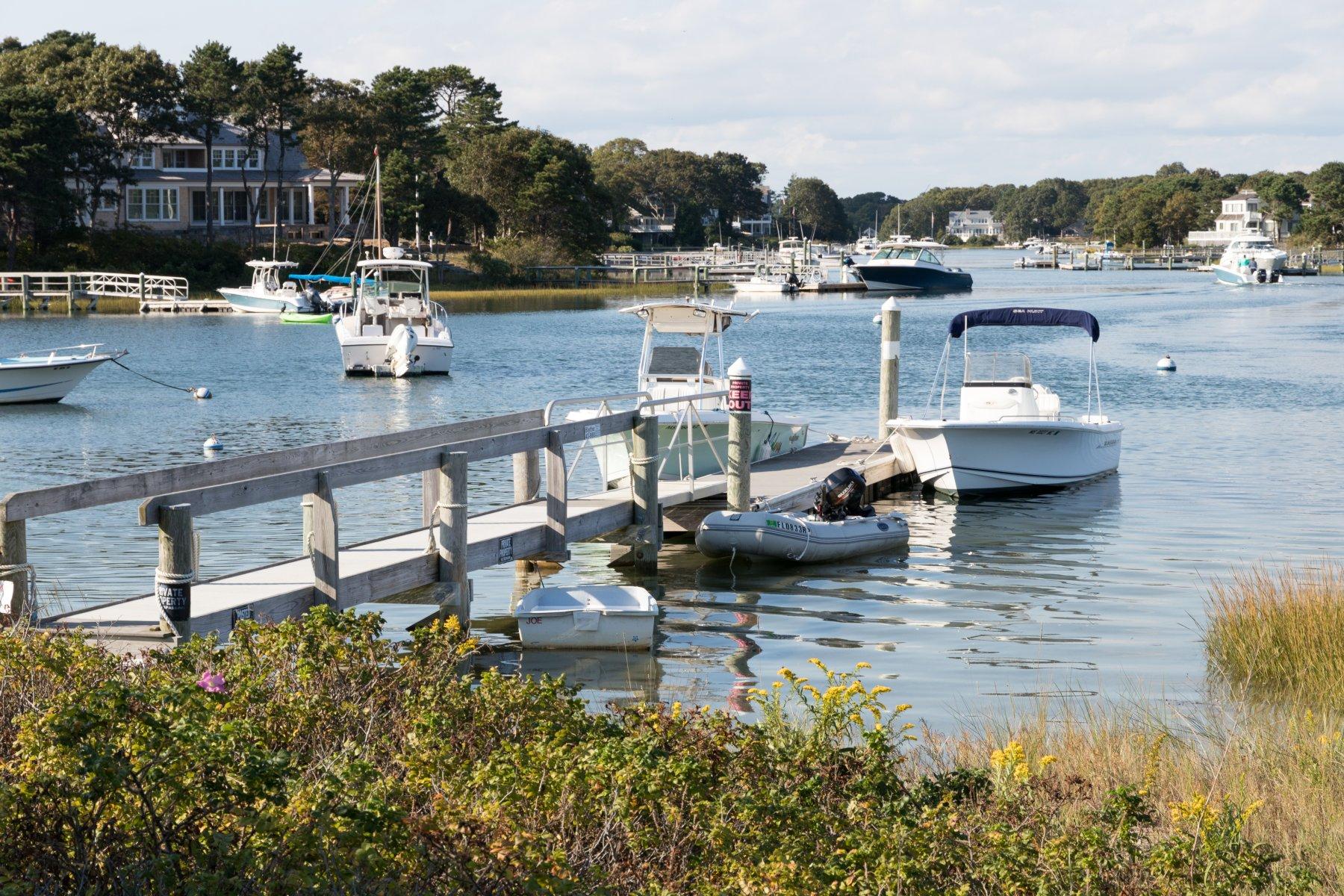 228 Wading Place Road Mashpee, MA 02649 - Photo 10 of 20 IMG_7082