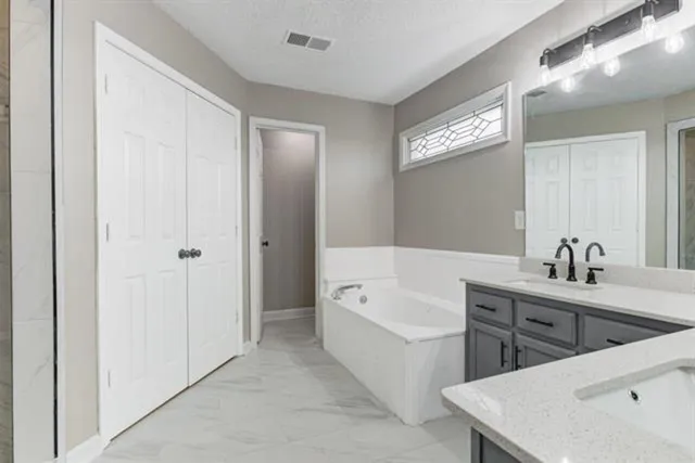 $2,600 | 7105 Santa Cruz Drive, Bartlett, TN 38133