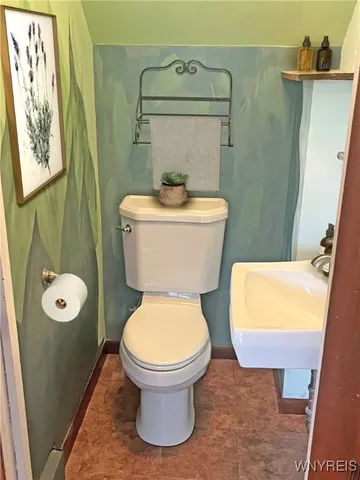 $213,900 | 6067 East Avenue, Newfane, NY 14108