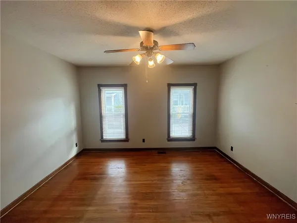 $189,900 | 6067 East Avenue, Newfane, NY 14108