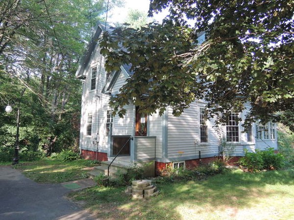 23 East Howe Street Orange, MA 01364 - Photo 2 of 30