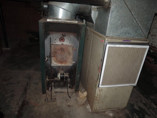 23 East Howe Street Orange, MA 01364 - Photo 22 of 30