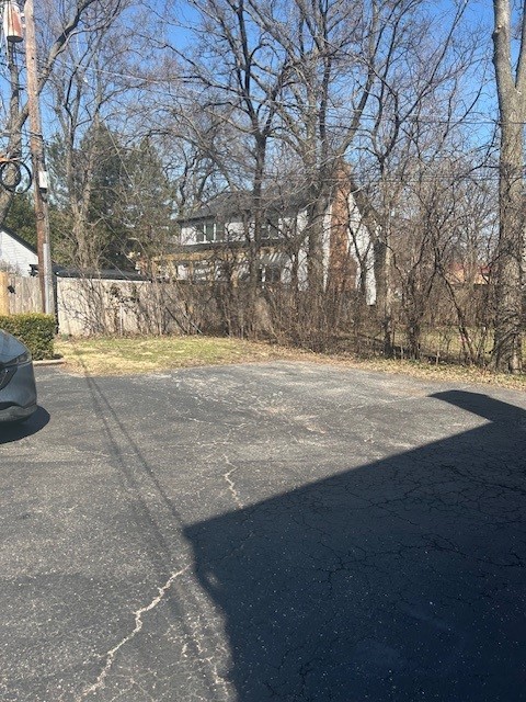 108 East Burlington Street, Unit B Riverside, IL 60546 - Photo 12 of 14