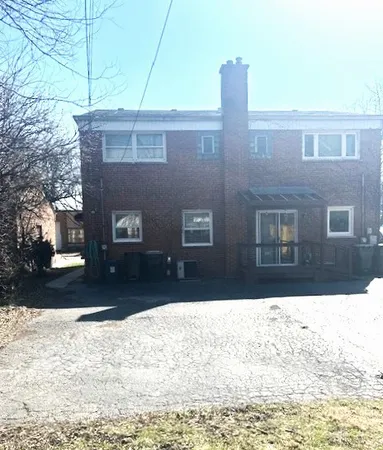 $275,000 | 108 East Burlington Street, Unit B, Riverside, IL 60546