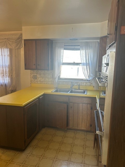 108 East Burlington Street, Unit B Riverside, IL 60546 - Photo 5 of 14