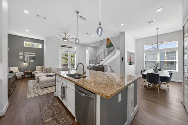 $340,000 | 3347 Kilgore Street, Houston, TX 77021