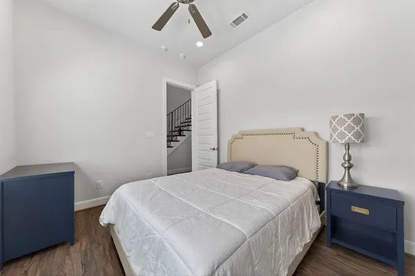 $340,000 | 3347 Kilgore Street, Houston, TX 77021
