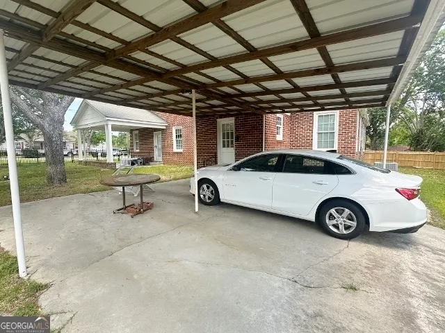 a car parked in a parking garage
