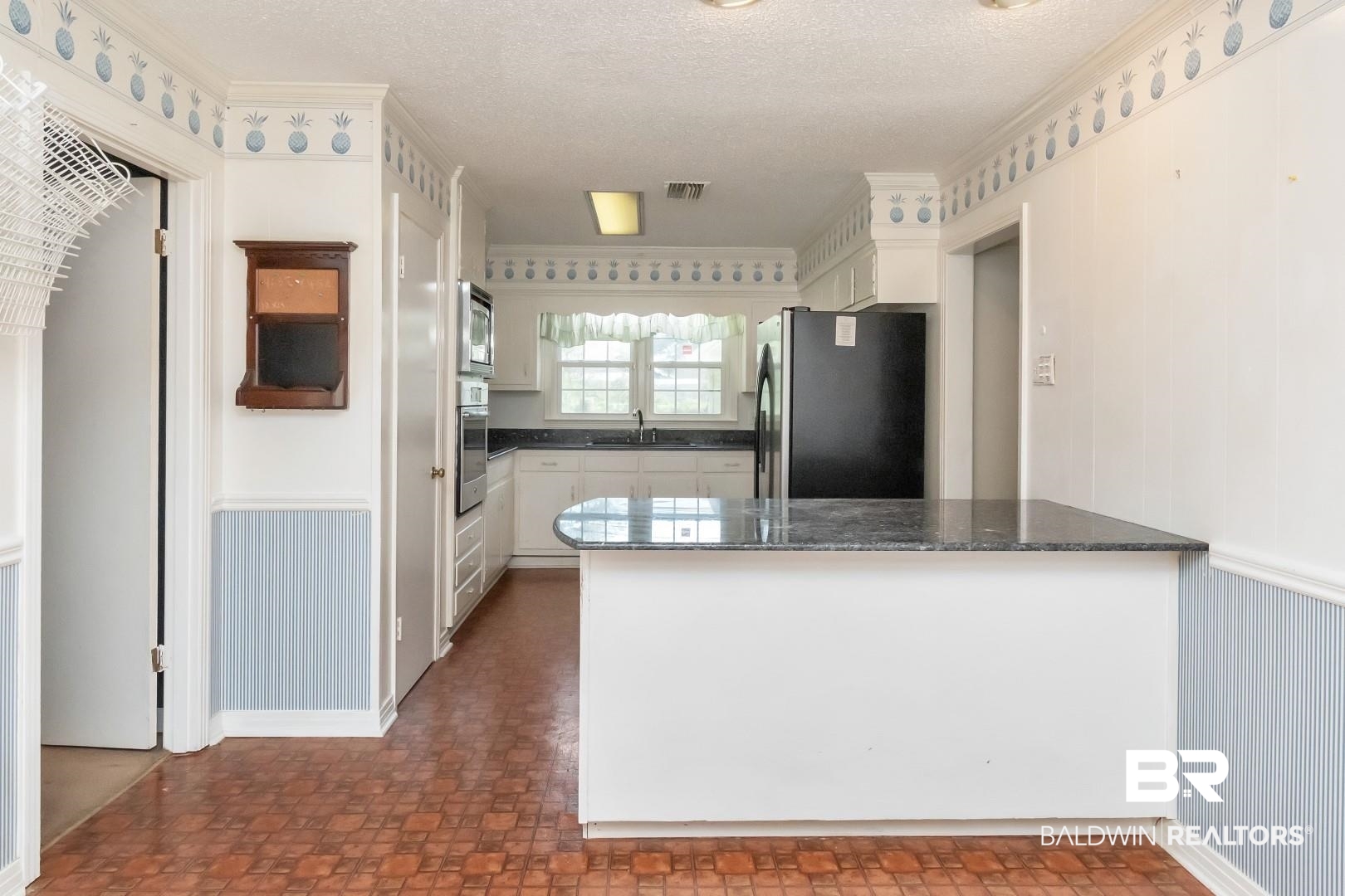 5901 Chalet Drive North Mobile, AL 36608 - Photo 8 of 24