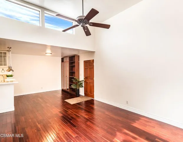 $349,900 | 18645 Hatteras Street, Unit 237, Tarzana, CA 91356