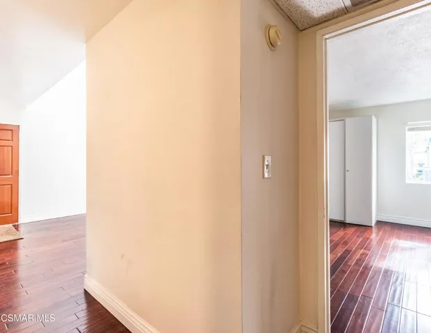 $349,900 | 18645 Hatteras Street, Unit 237, Tarzana, CA 91356