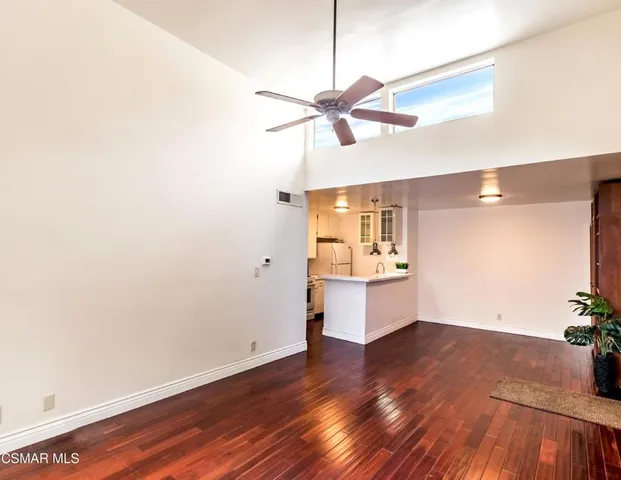 $349,900 | 18645 Hatteras Street, Unit 237, Tarzana, CA 91356